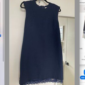 Trina Turk Stretch Navy Shift Dress with Lace detailing size 6